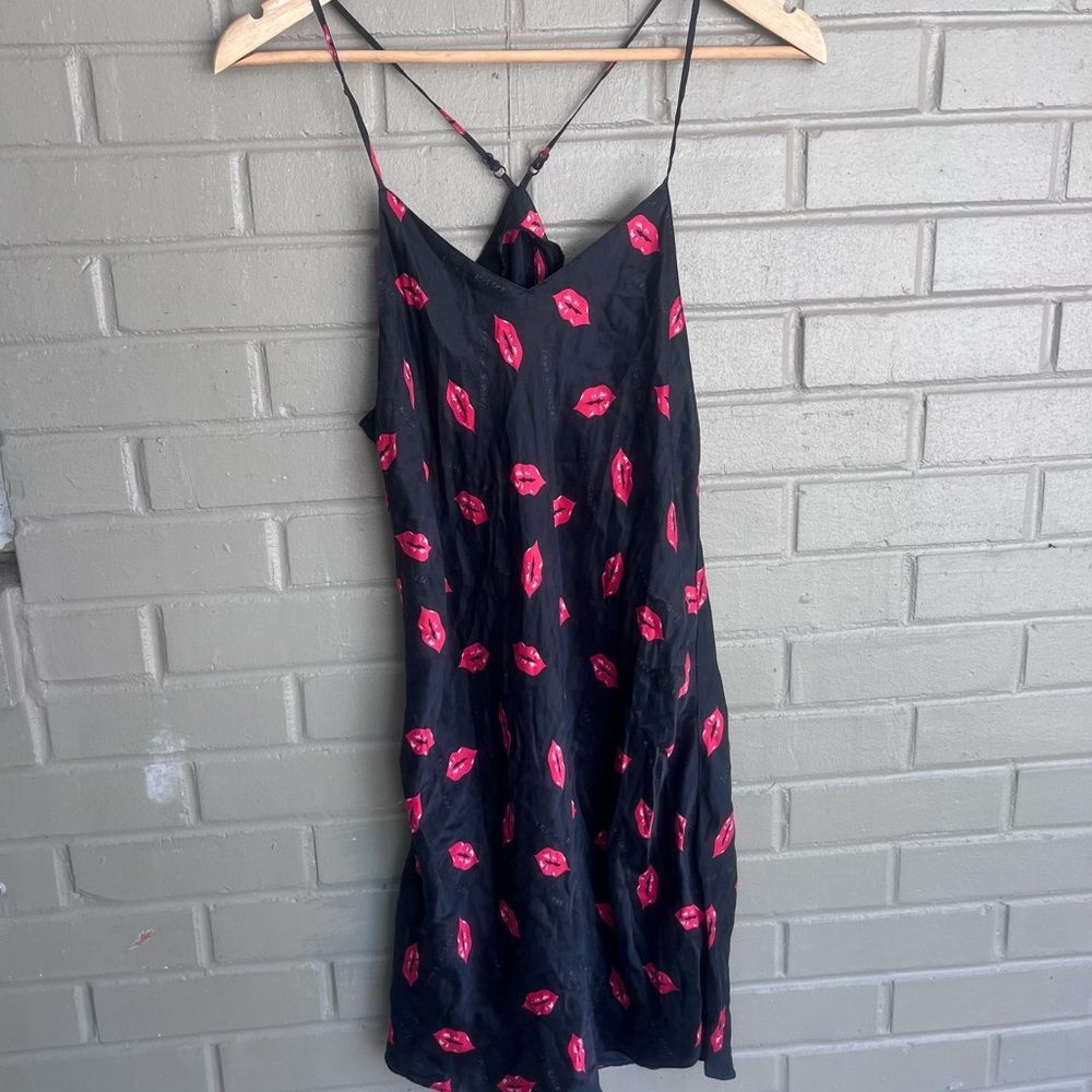 Vintage 100% Silk Hugs & Kisses Chemise Nightgown Slip Gown Nightie Lingerie M